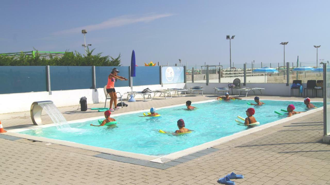 Bungalow Logonovo Lido di Spina Εξωτερικό φωτογραφία